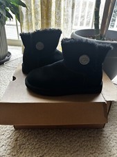 uggs boots black with button