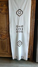 Tenda Ricamata ad Intaglio. 172 X 57 cm