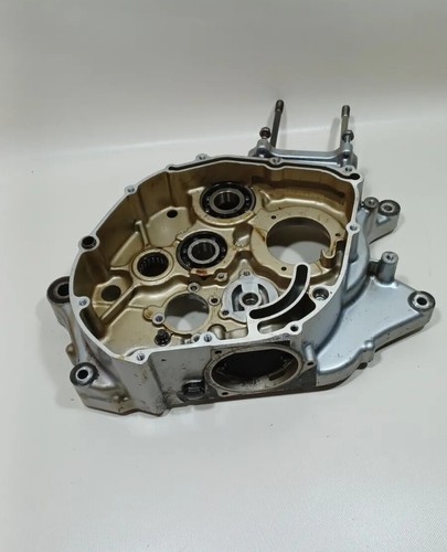 Carter motore destro suzuki - motore, tu