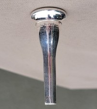 Boccaglio in corno francese vintage Holton Farcas modello MC 