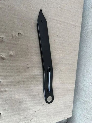Supporto montaggio faro