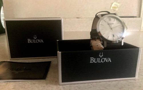 Men bulova watch nwts - bulova,