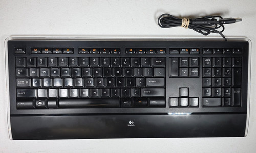Logitech illuminated k740 - logitech,