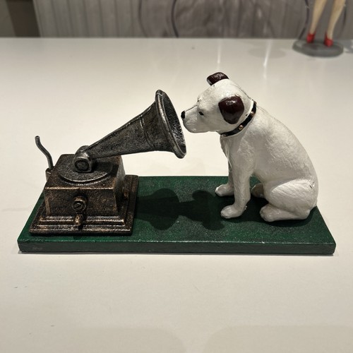 Cast iron hmv his masters - hmv,
