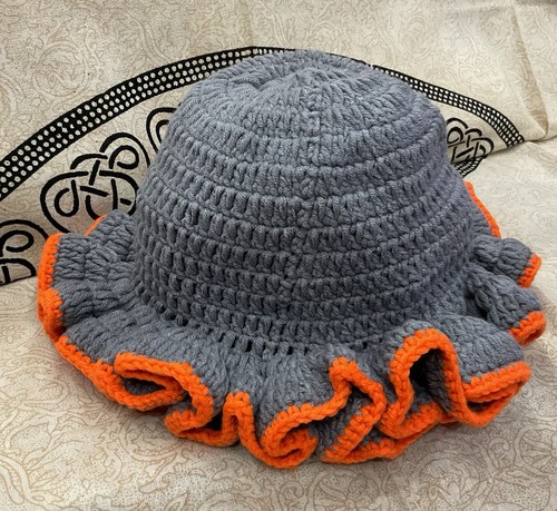 Uncinetto ruffle cappello a - uncinetto, ruffle:
