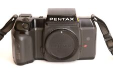 Pentax SF7 Solo Corpo con Coperchio e Cinghia a tracolla