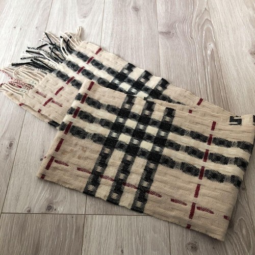 Burberry there dirt - there, is