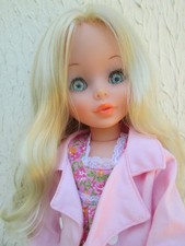 Très belle poupée - belle, mannequin