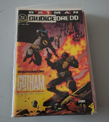Batman giudice dredd vendetta - giudice,