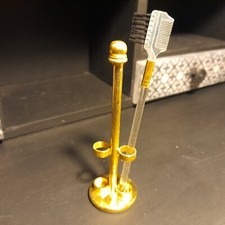 Porta pennelli trucco ad asta in metallo dorato alto 12 cm