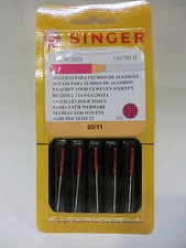 AGHI AGO MACCHINA DA CUCIRE