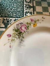 Servizio in porcellana di Limoges bianca decorata a mano bordo dorato 72 pezzi