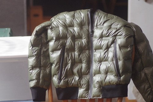 225 guess uomo stamp quilt - $225,