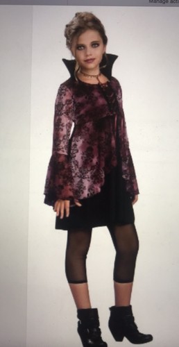 Vampira teen young - adult, tween