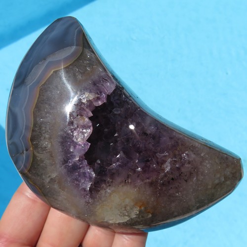 Minerali luna in - ***,
