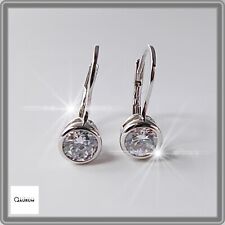 Orecchini punto luce in