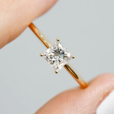 Anello di Fidanzamento