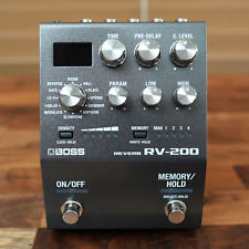 BOSS RV-200 REVERB 12 tipi di