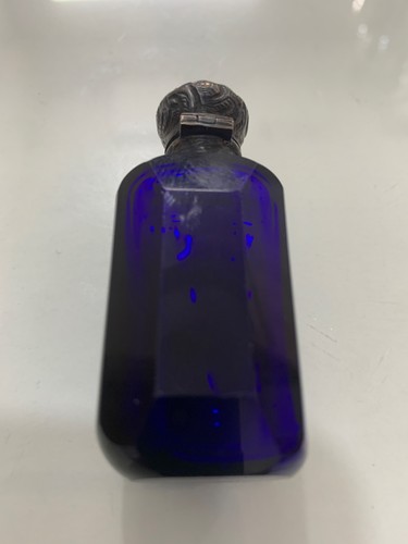 Rara bottiglia profumo antica