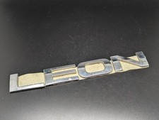 SEAT LEON LOGO SIGLA EMBLEMA FREGIO STEMMA SCRITTA BADGE TARGA TARGHETTA NOME