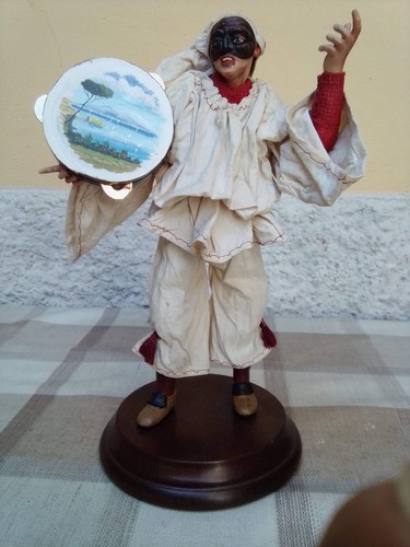 Pulcinella statua - pulcinella, in