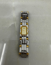 Orologio da polso rettangolare