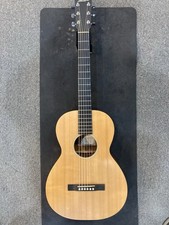 2000 Larrivee O-01 Shortscale Parlor Guitar Spruce Top Mahogany Back/Sides