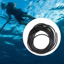 Attrezzatura per pesca subacquea con elastico tubolare, elastico a forcella,