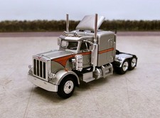 Peterbilt 359 - Brekina 1:87