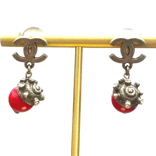Chanel pierce used - pierce, [used]