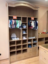 arredo negozio abbigliamento bambini, intimo donna, ottimo stato, arredo pareti,