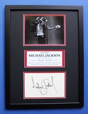MICHAEL JACKSON AUTOGRAPH