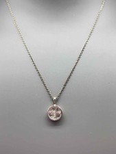 Collana con ciondolo logo