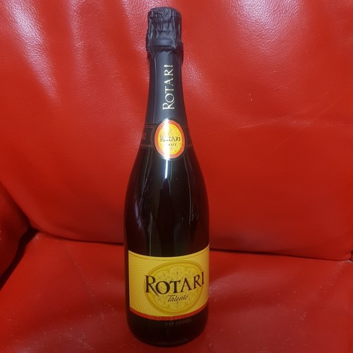 Vino rotari talento - rotari, brut