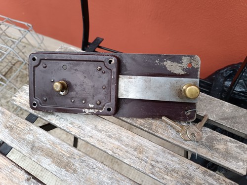 Serratura per porta - per, portone