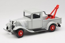 92257 Ford Pick-Up Wrecker