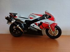 MAISTO MODELLINO 1:18 - Moto YAMAHA YZF - R7 modellino USATO SENZA SCATOLA
