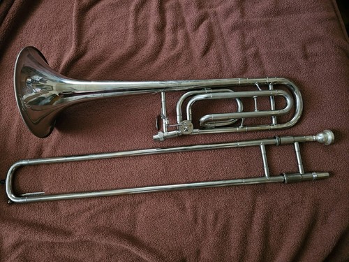 Trombone tenore grande - , foro