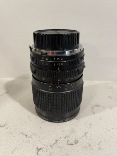 Tokina f 3 5 - mm, f/3.5-4.5