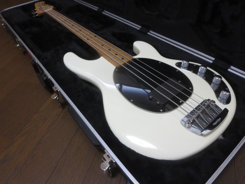 Ernie ball music man - ball,