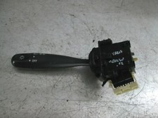 Toyota Yaris Verso Leva