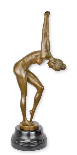 Una scultura bronzo - scultura,