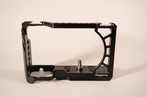 Cage rig per - per, sony