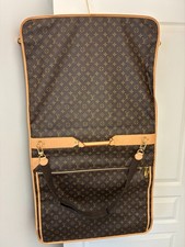 LOUIS VUITTON " GARMENT" PORTE