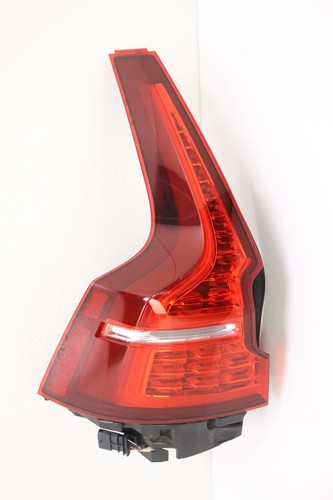 Volvo v60 faro - volvo, ii