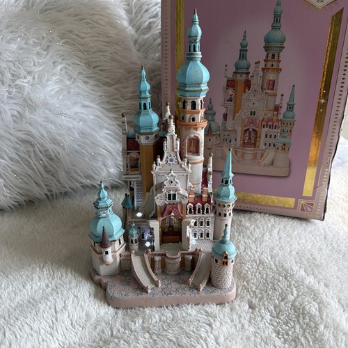Disney rapunzel castle - disney,
