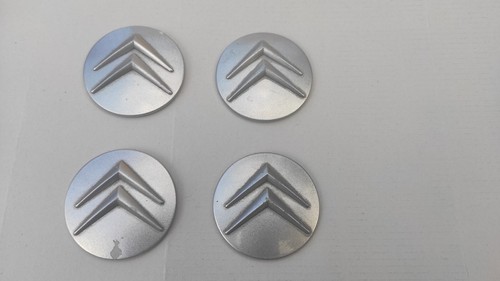 Set tappi coprimozzo - 4,