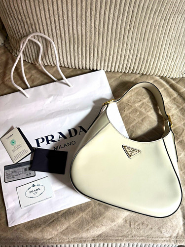 Prada leather shoulder bag - leather,