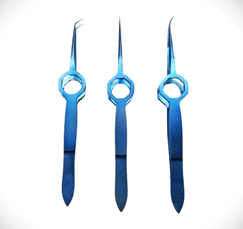 Pinzetta trapianto capelli - , in