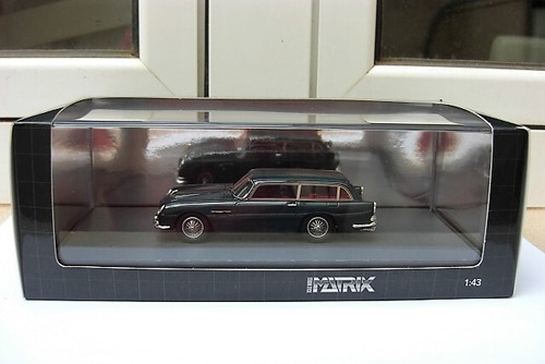 Aston martin db5 shooting - martin,